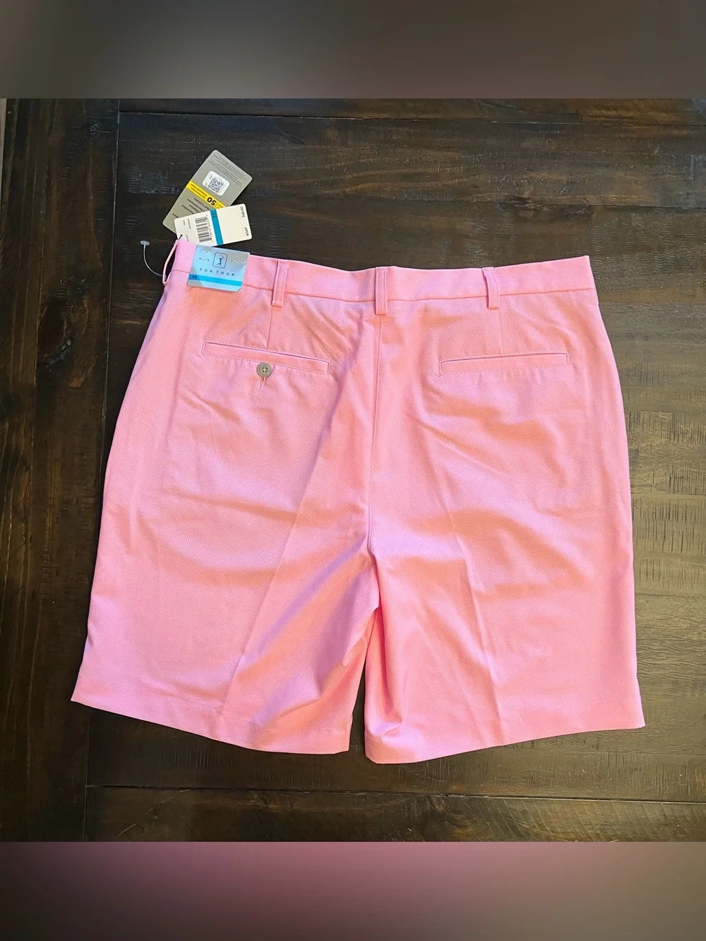 PGA TOUR Men’s 9” SPF50 Flat Front Horizontal Textured Golf Shorts Pink Size 36
